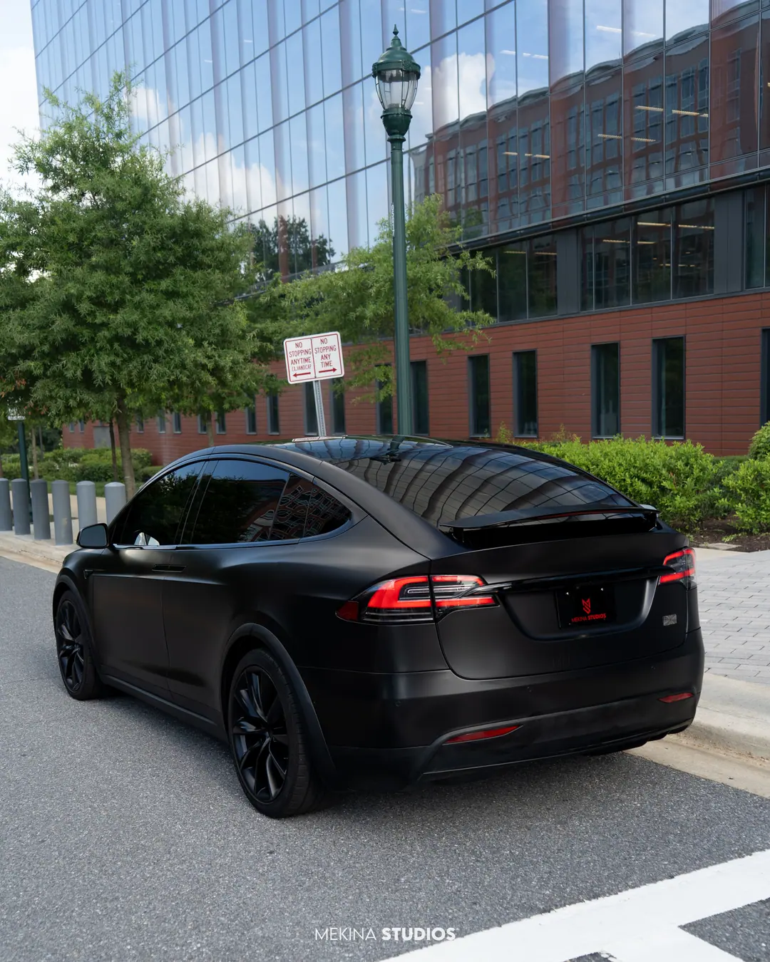 2017 Tesla Model X — Wrap in Satin Black — frame 3